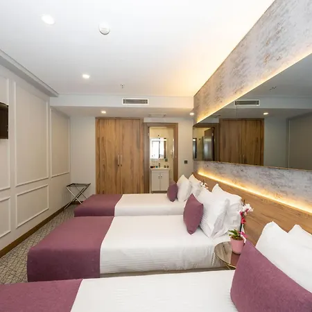 Graziella Gold Hotel 4*